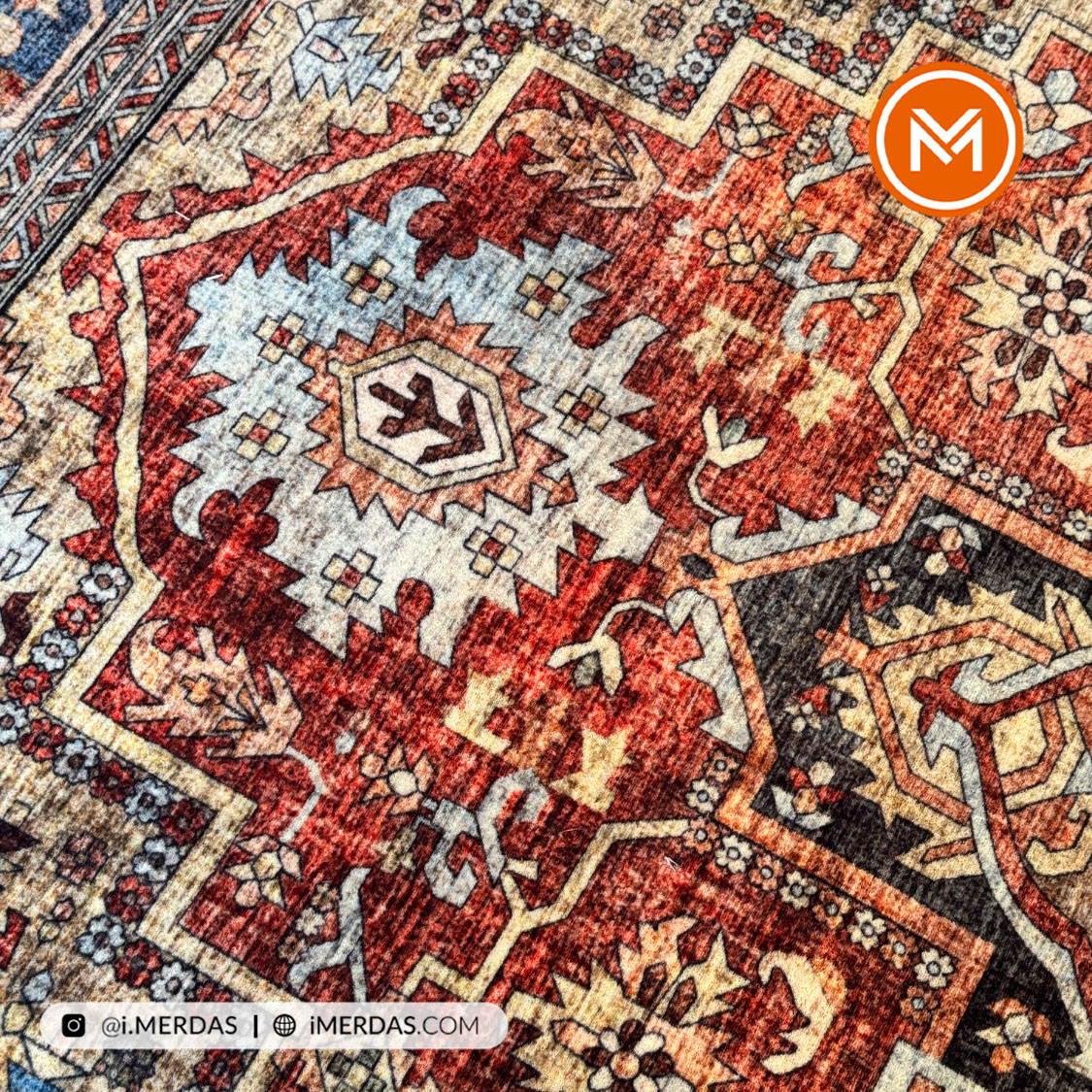 فرش کهنه نما کد 23924 زمینه تمام رنگ